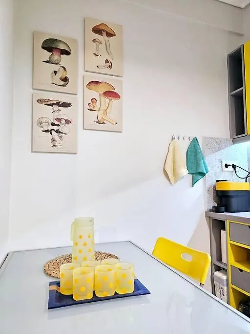 Yellow Kitchen Apartment, City Central Location Szaloniki 0*,